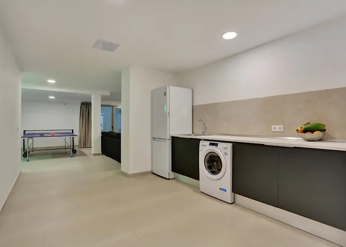 Prestige Luxe Atlantic Ocean Villa