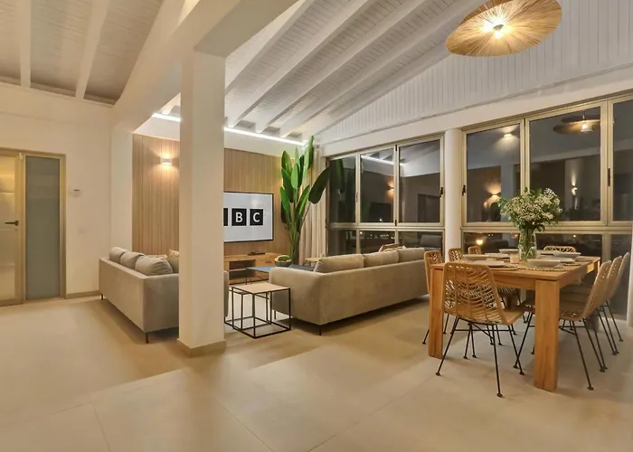 Prestige Luxe Atlantic Ocean Villa *